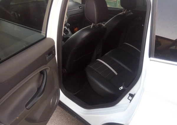 Ford Kuga cena 39500 przebieg: 231651, rok produkcji 2011 z Raciąż małe 172